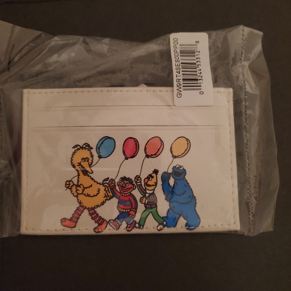 Price is firm Sesame Street Friends Cardholder - Picture 3 of 4